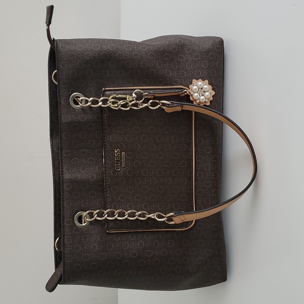 Guess purse